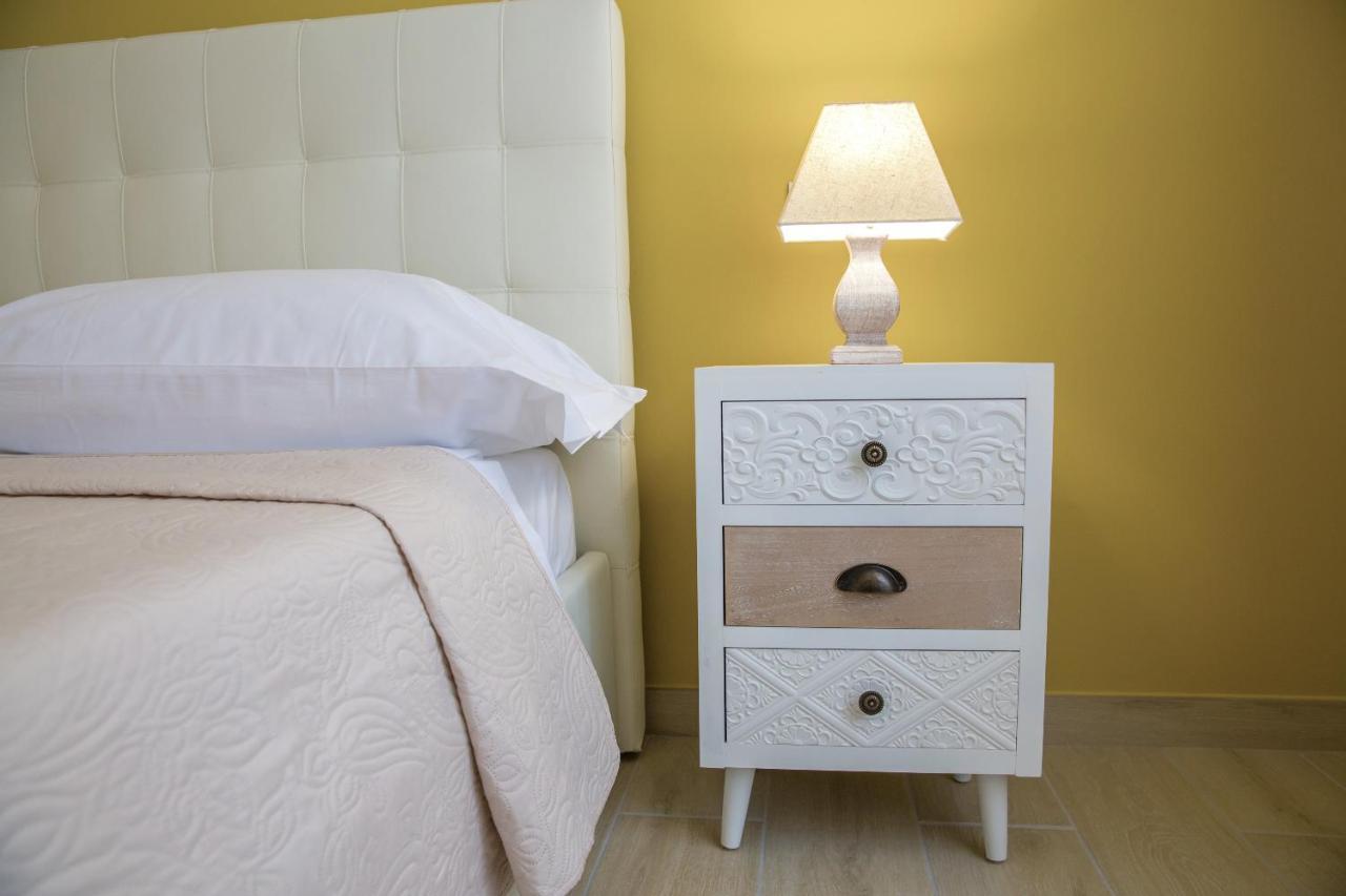 פומפיי Gleda Rooms Deluxe מראה חיצוני תמונה