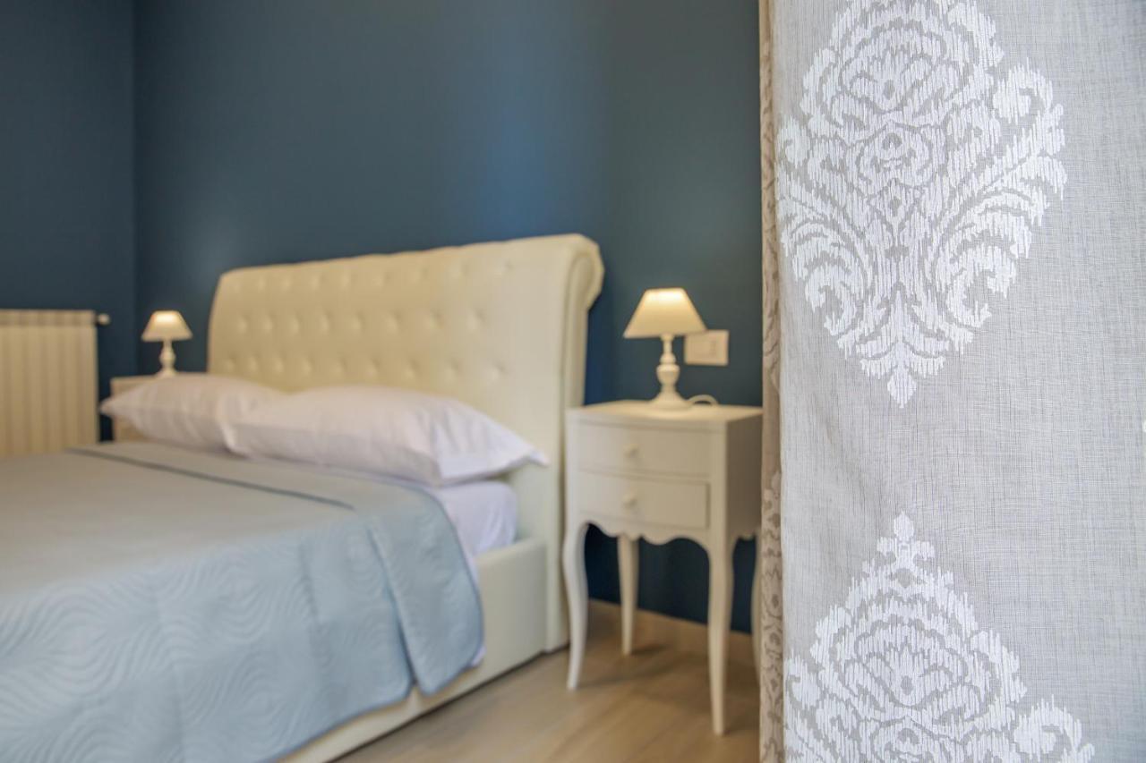 פומפיי Gleda Rooms Deluxe מראה חיצוני תמונה