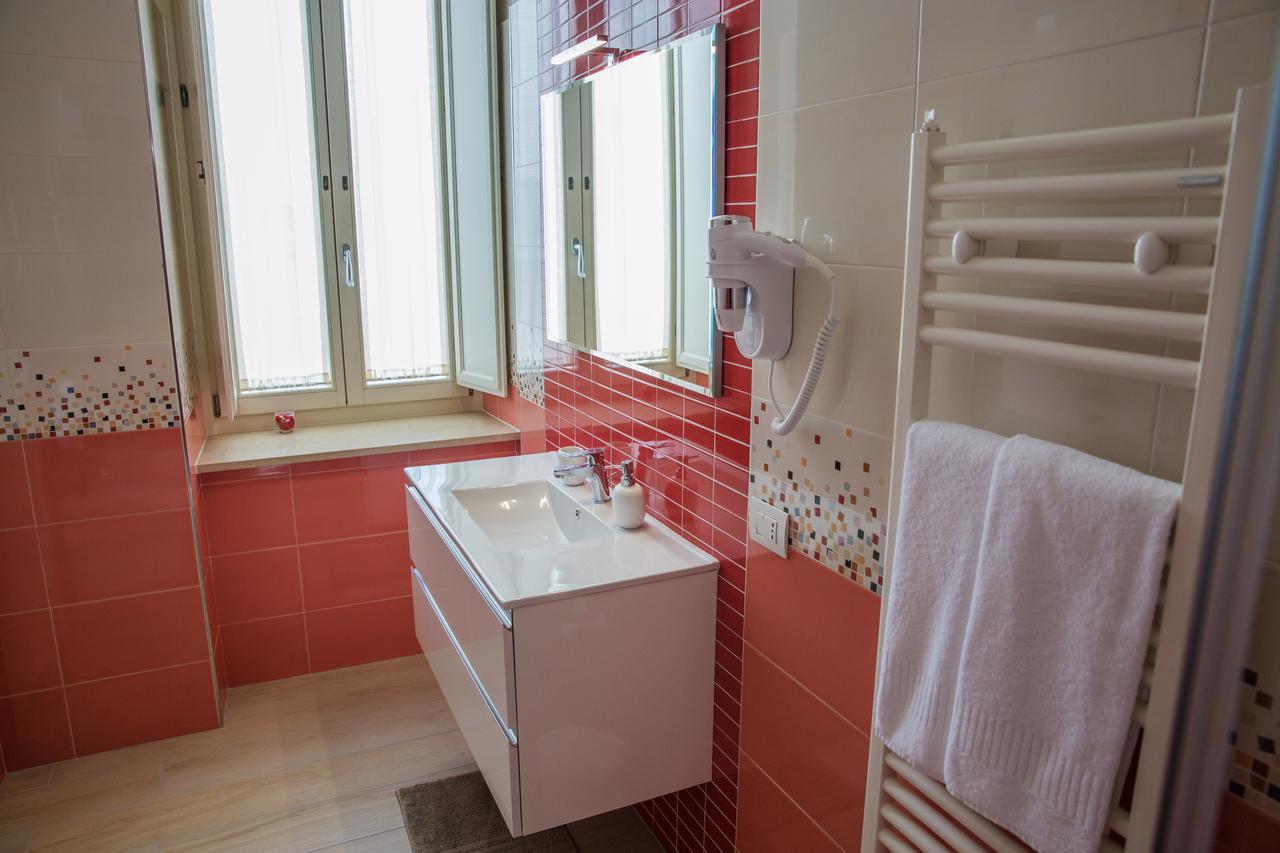 פומפיי Gleda Rooms Deluxe מראה חיצוני תמונה