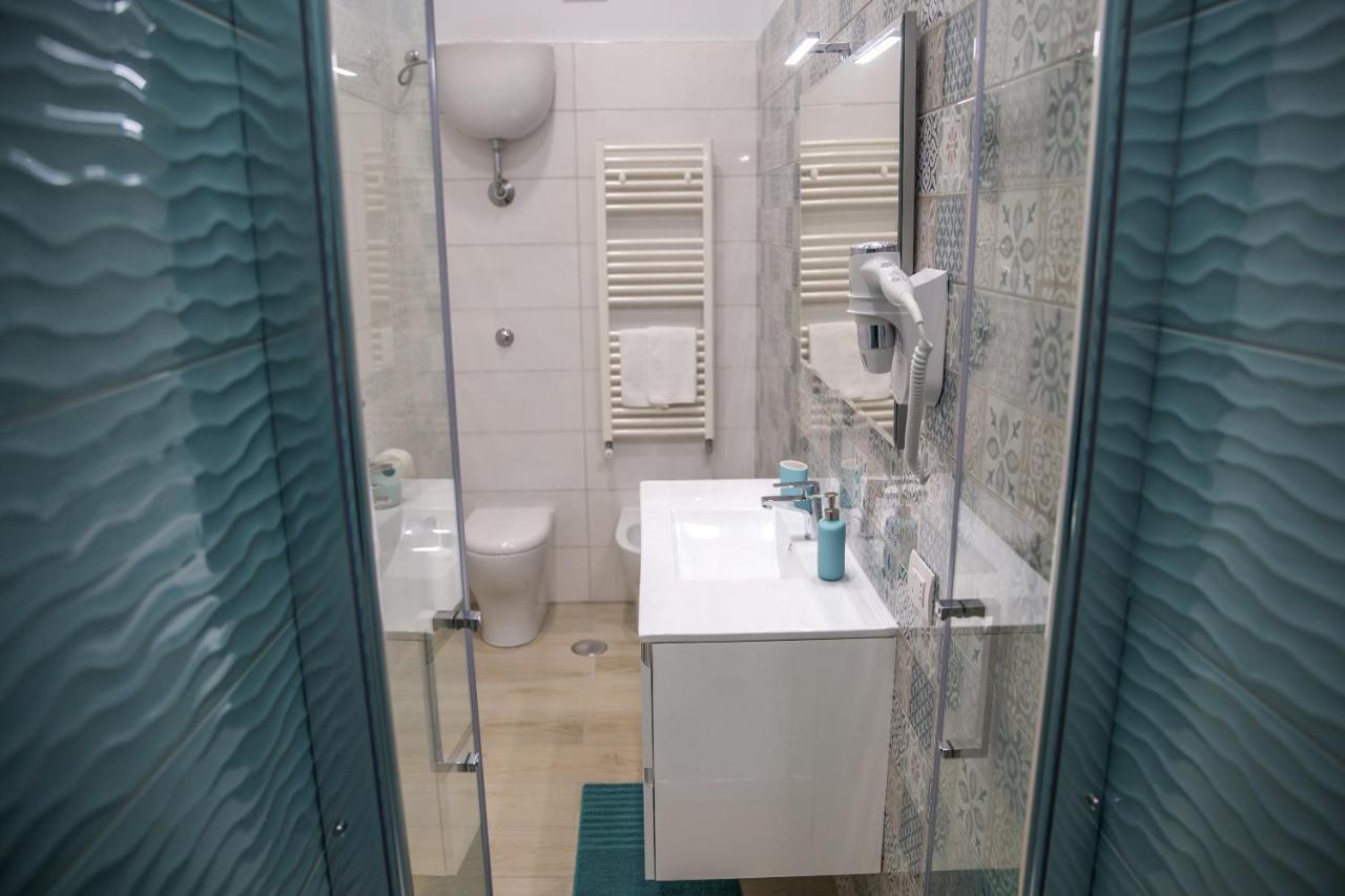 פומפיי Gleda Rooms Deluxe מראה חיצוני תמונה