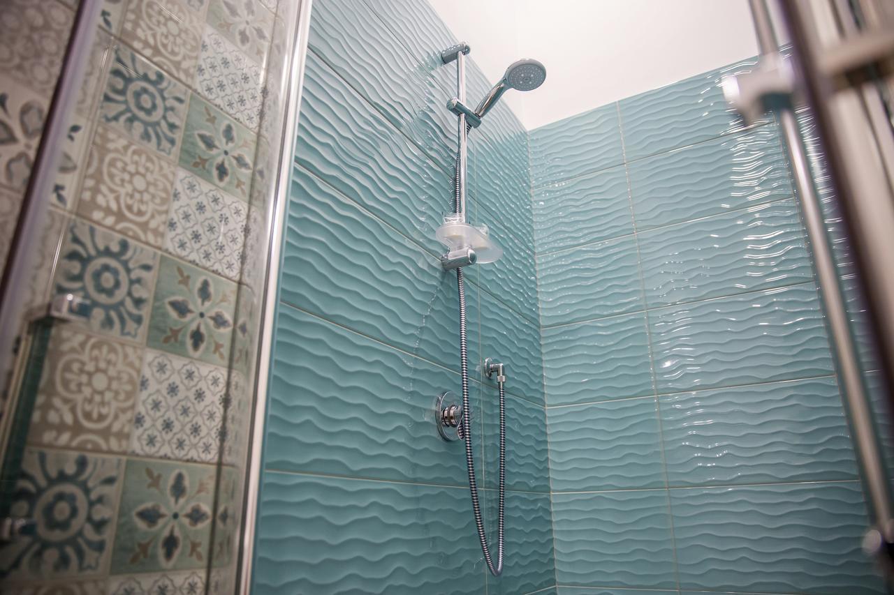 פומפיי Gleda Rooms Deluxe מראה חיצוני תמונה